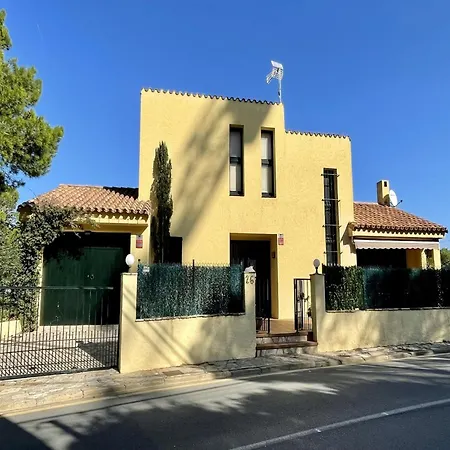 Casa Gloria At Holiday home